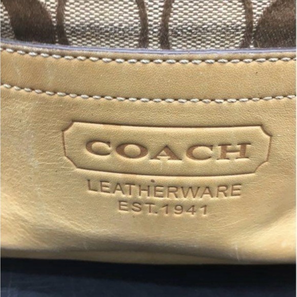 Coach Brown and Tan Signature Shoulder Bag - Picture 4 of 7